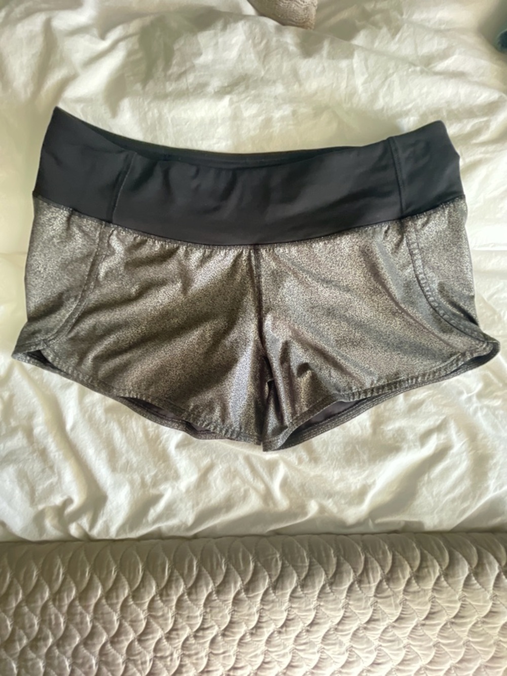 Lululemon shorts size 8
